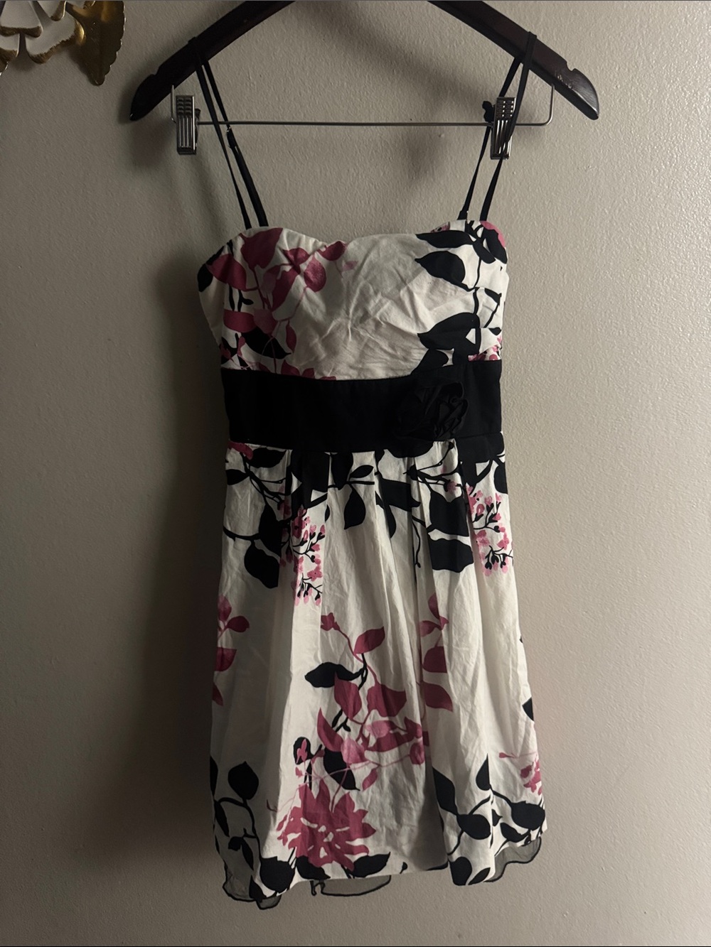 White Floral Mini Dress with Black Waistband and Pink Accents
